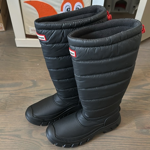 Hunter Waterproof Intrepid Tall Snow Boot in Black - Picture 9 of 12